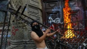 Pablo Lemus reporta daños en Palacio de Gobierno tras protesta en Jalisco