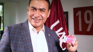 Renuncia Salvador Zamora tras dos semanas de crisis política en Jalisco y asume Carlos Arias Madrid